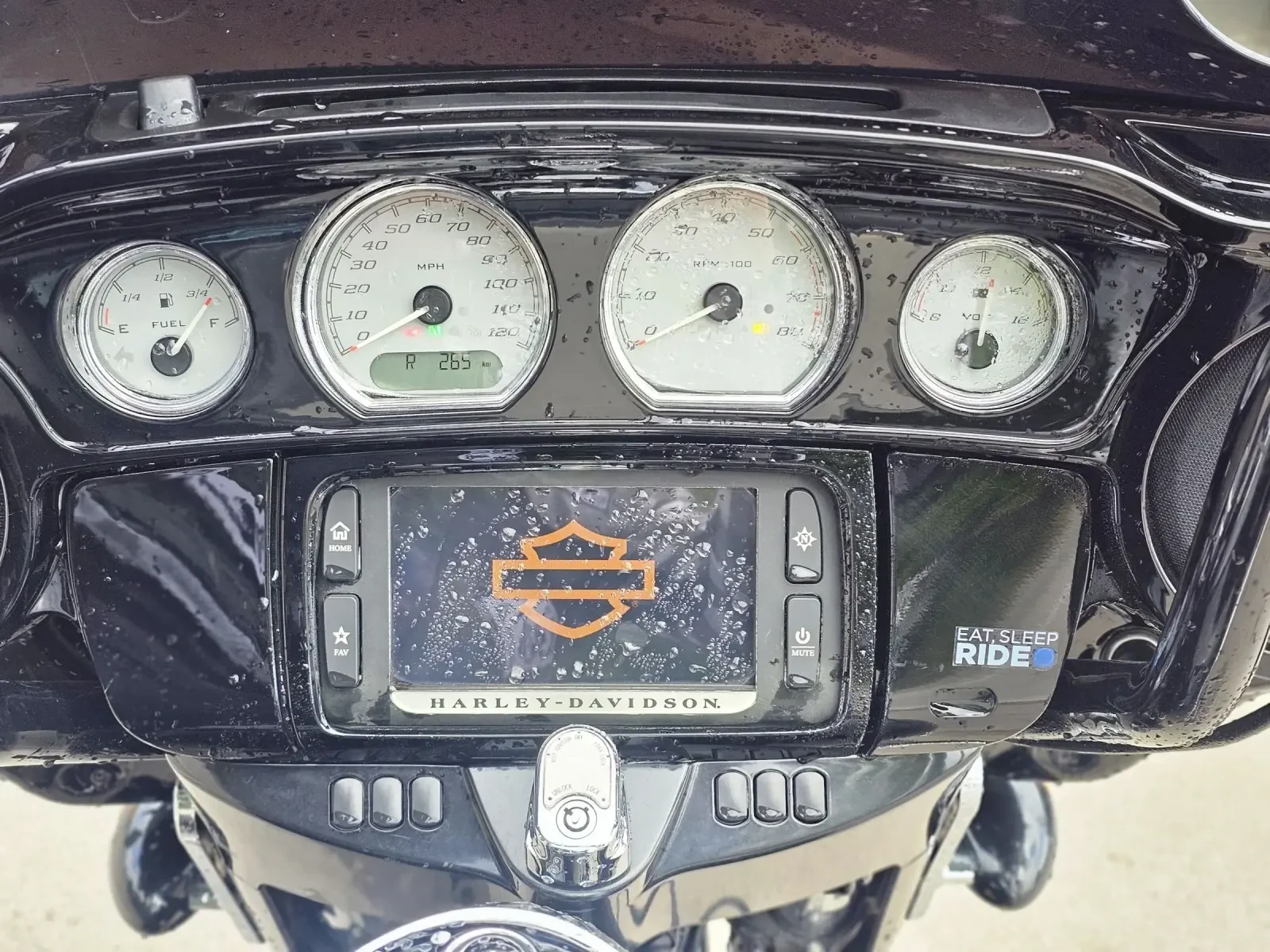 Harley-Davidson Street Glide Special  | Mobile.bg   11