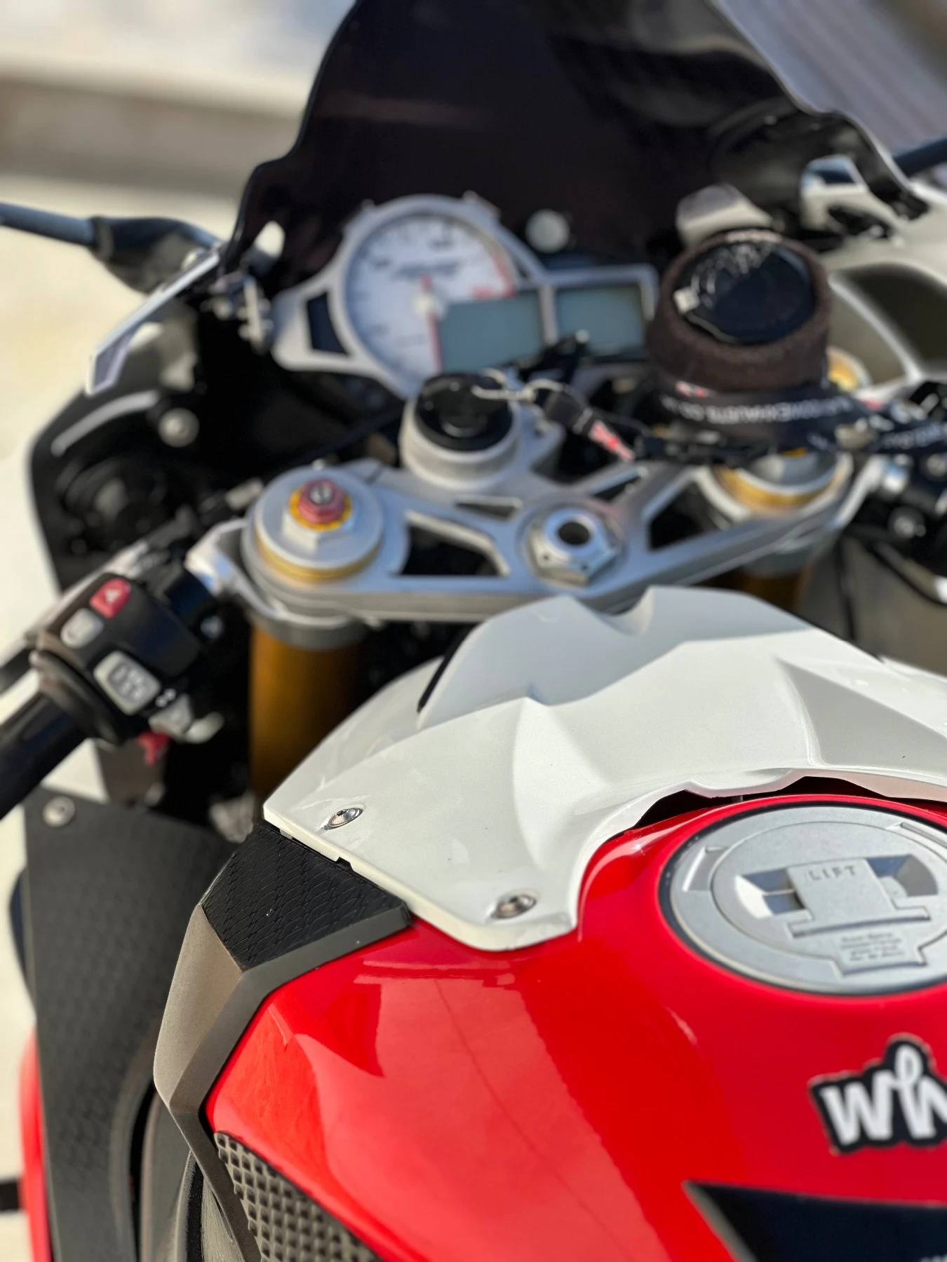 BMW S S1000RR, снимка 8 - Мотоциклети и мототехника - 53474936