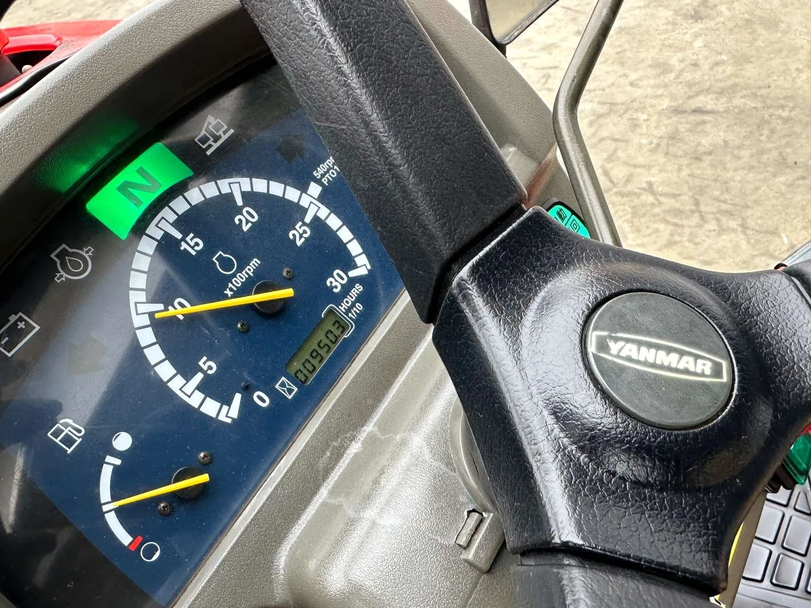 Трактор Yanmar EF 228 4x4 - изображение 3