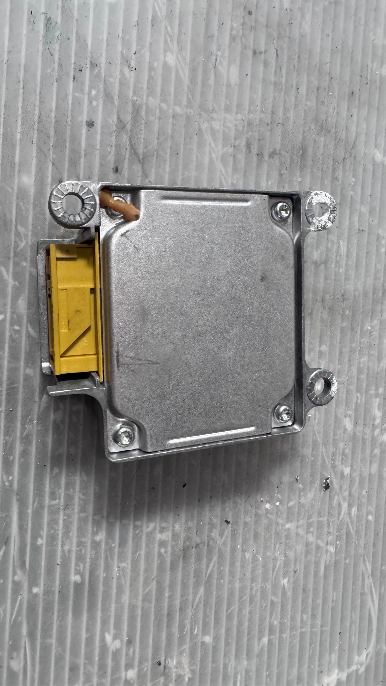 Airbag  /  /  a Hyundai Coupe - 95910-27350 / 13000106 | Mobile.bg   2