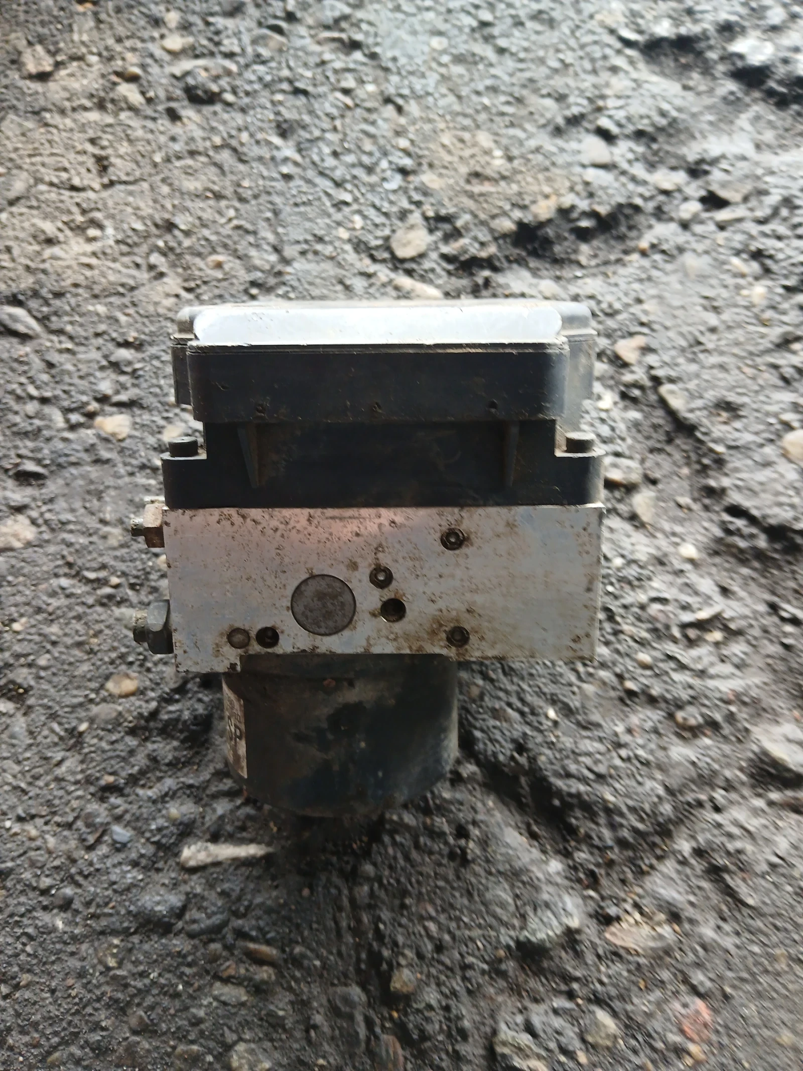 58920-1D300 ABS помпа Kia Carens , снимка 3 - Части - 54777169