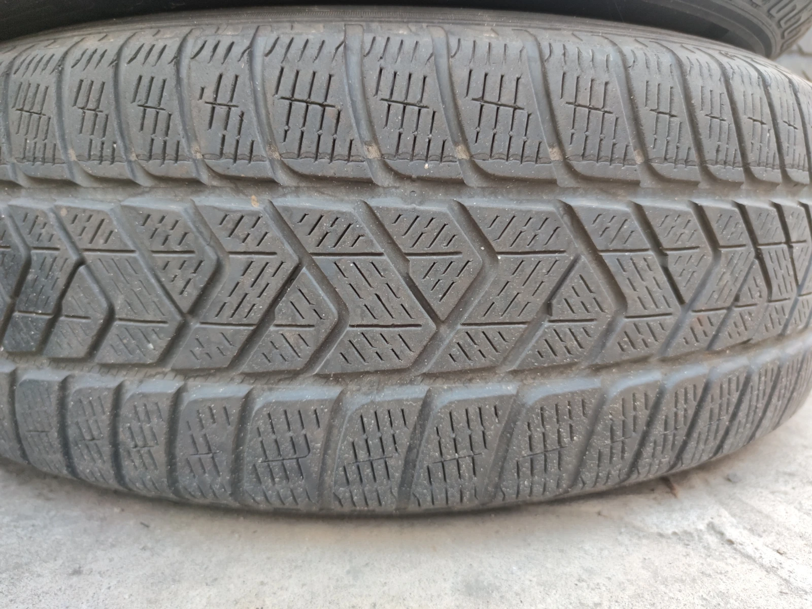  215/65R17 | Mobile.bg   4