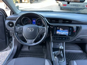 Toyota Auris 1.2 BENZIN, снимка 14