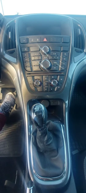 Opel Astra 1, 4  TURBO, снимка 12