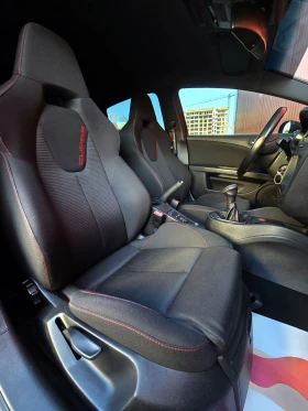 Seat Leon Cupra 2.0 TFSI 240k.c - 5300 € / 10365.90 лв. - 81643944 15