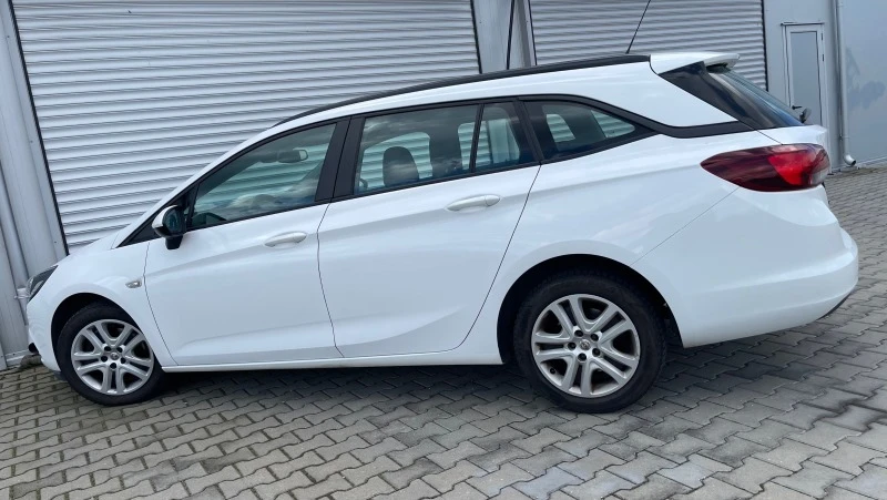 Opel Astra 1, 6cdti, 110k.c., 6b, мулти, старт/стоп, темпомат, снимка 3 - Автомобили и джипове - 40443872