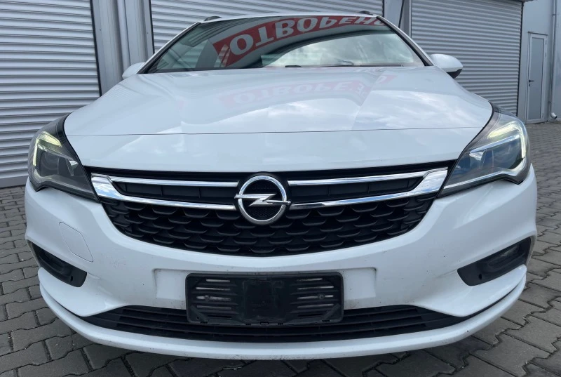 Opel Astra 1, 6cdti, 110k.c., 6b, мулти, старт/стоп, темпомат, снимка 2 - Автомобили и джипове - 40443872