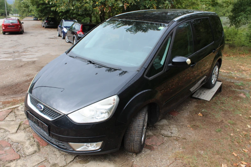 Ford Galaxy 2.0ТДЦИ 7МЕСТЕН, снимка 3 - Автомобили и джипове - 47403540