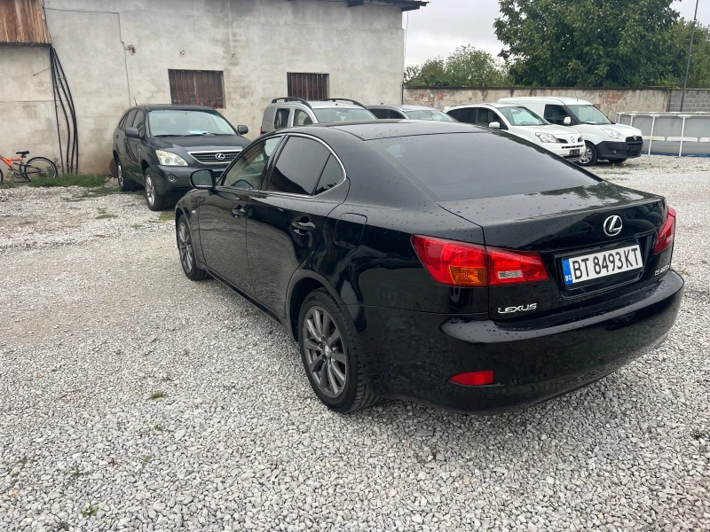 Lexus IS 220d ВСИЧКИ ЕКСТРИ, снимка 8 - Автомобили и джипове - 47443578