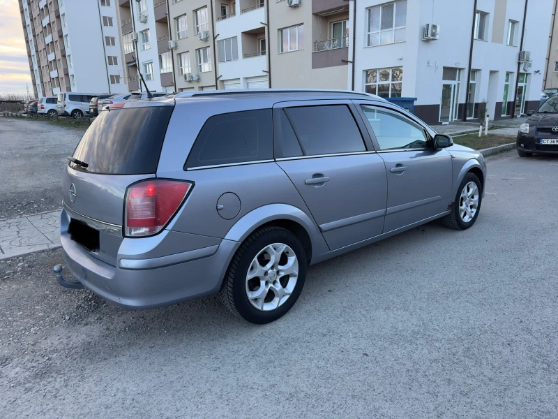 Opel Astra, снимка 4 - Автомобили и джипове - 48549305