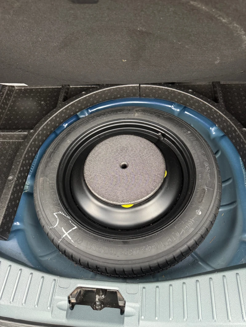 Ford C-max 1.0 Ecoboost TITANIUM, снимка 12 - Автомобили и джипове - 52026058