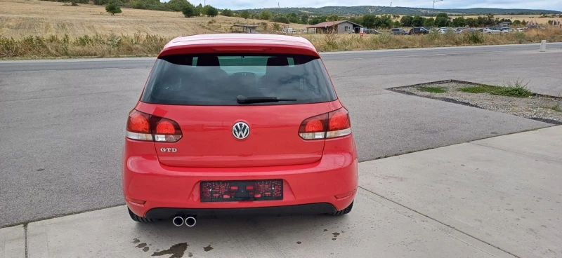 VW Golf 2.0 GTD, снимка 4 - Автомобили и джипове - 51750344