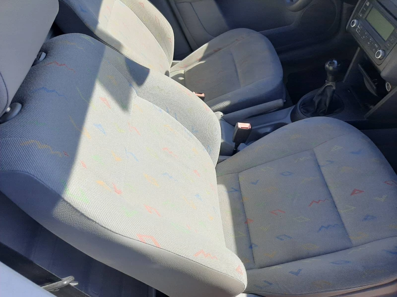 VW Caddy BLS, снимка 10 - Автомобили и джипове - 52126650