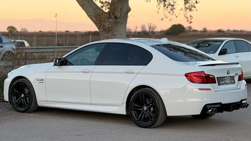 BMW 530 d= xDrive= M-performance= Keyless Go= Soft Close= , снимка 7 - Автомобили и джипове - 52457910