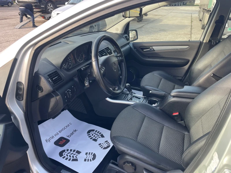 Mercedes-Benz A 180 CDI 2.0 дизел 110кс AVANTGARDE AVTOMAT NAVI, снимка 10 - Автомобили и джипове - 52727329