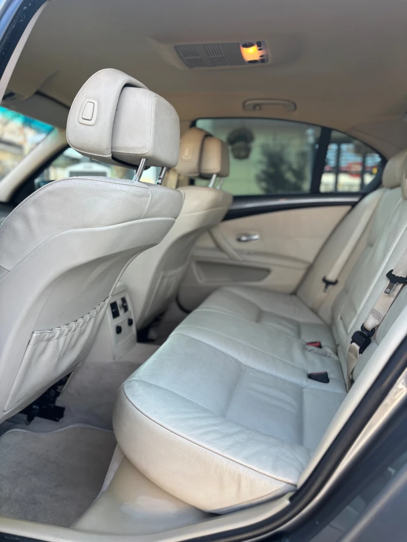 BMW 525 3.0 / LCI / XDRIVE / NAVI / KOJA / MEGA TOP, снимка 13 - Автомобили и джипове - 52795731