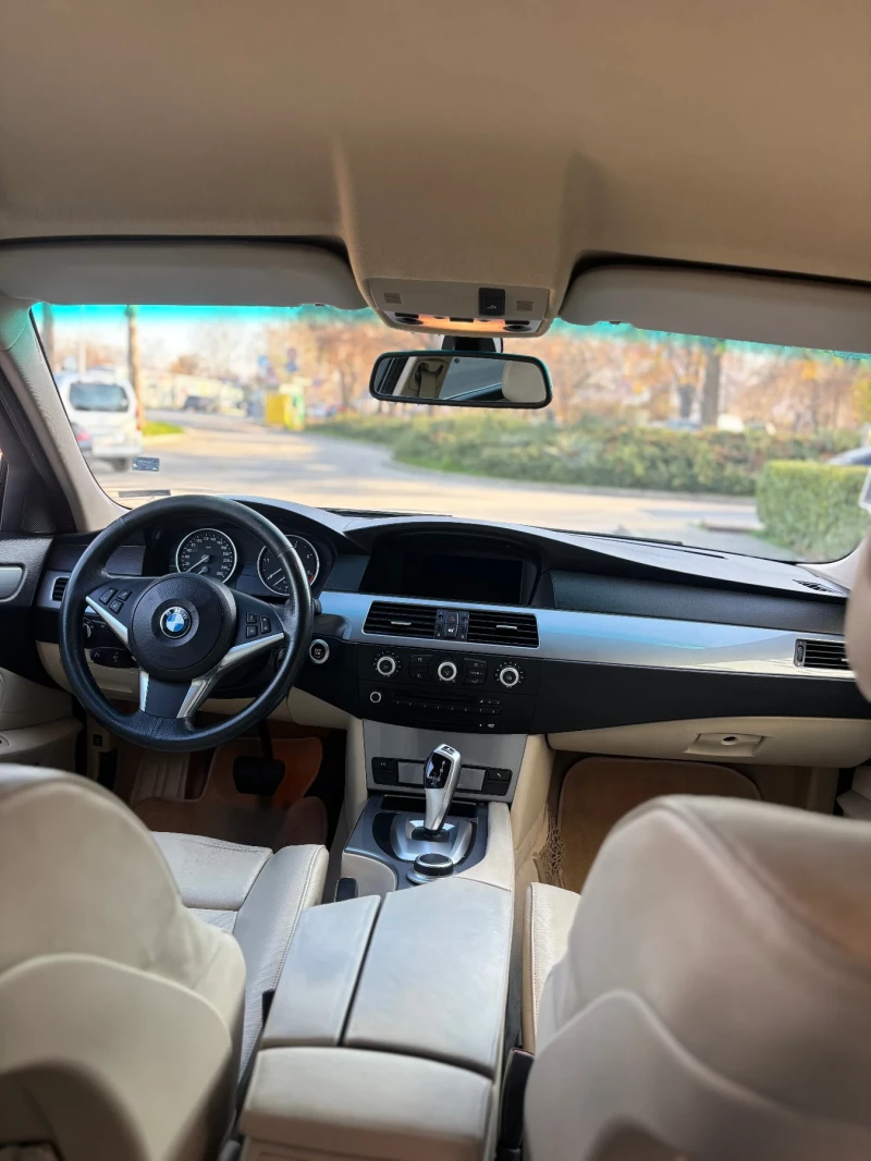 BMW 525 3.0 / LCI / XDRIVE / NAVI / KOJA / MEGA TOP, снимка 10 - Автомобили и джипове - 52795731