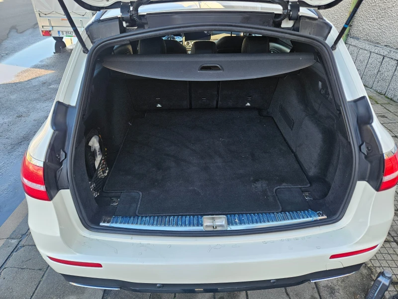 Mercedes-Benz E 220, снимка 8 - Автомобили и джипове - 52895786