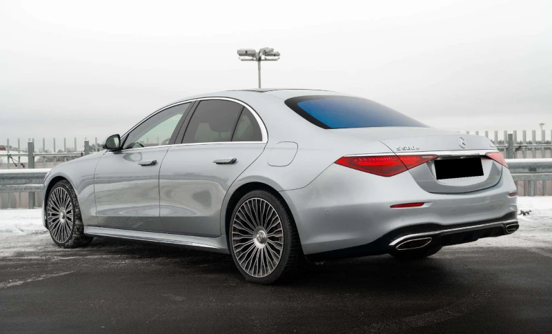 Mercedes-Benz S 580 e 4Matic AMG-Line, снимка 3 - Автомобили и джипове - 53160805