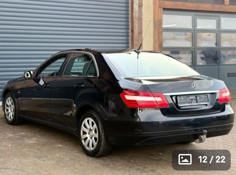 Mercedes-Benz E 220, снимка 4 - Автомобили и джипове - 53206330