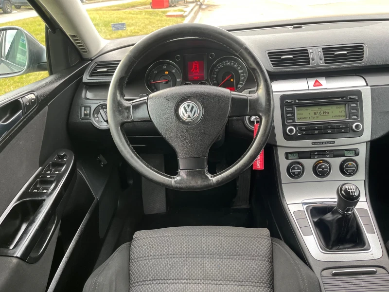 VW Passat 2.0TDI 140ks., снимка 10 - Автомобили и джипове - 53540637