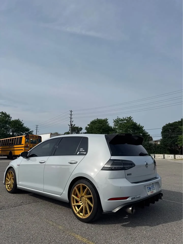 VW Golf * GTI Autobahn DSG* ААВТОКРЕДИТ БЕЗ ПЪРВОНАЧАЛНА* , снимка 7 - Автомобили и джипове - 55186364