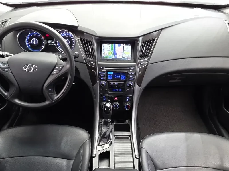 Hyundai Sonata LPG, снимка 7 - Автомобили и джипове - 55717459