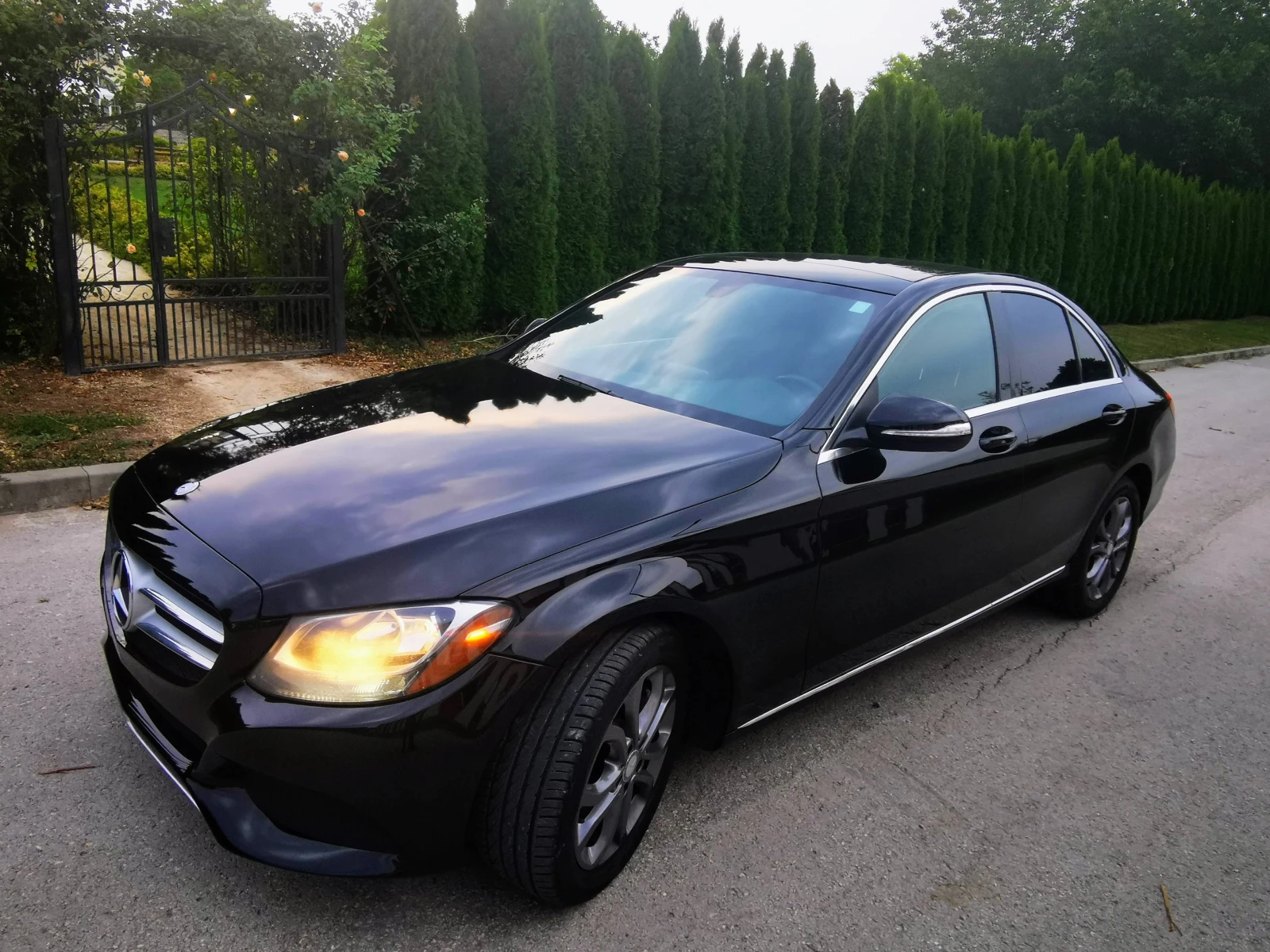 Mercedes-Benz C 300, снимка 1