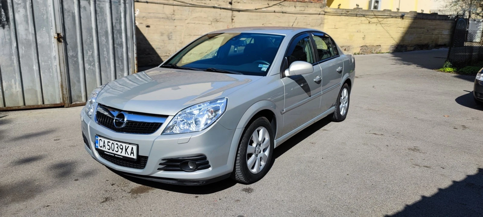 Opel Vectra 1.8 16 v Cosmo  - изображение 5