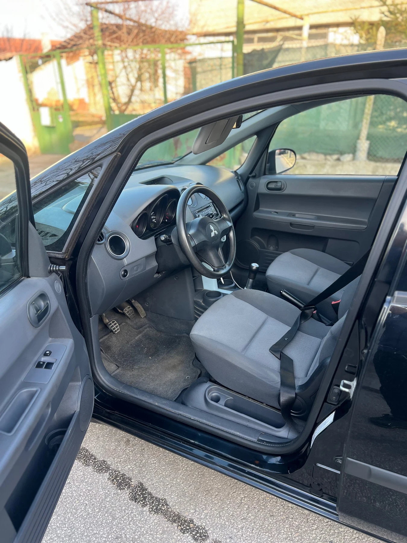 Mitsubishi Colt 1.3i - изображение 10