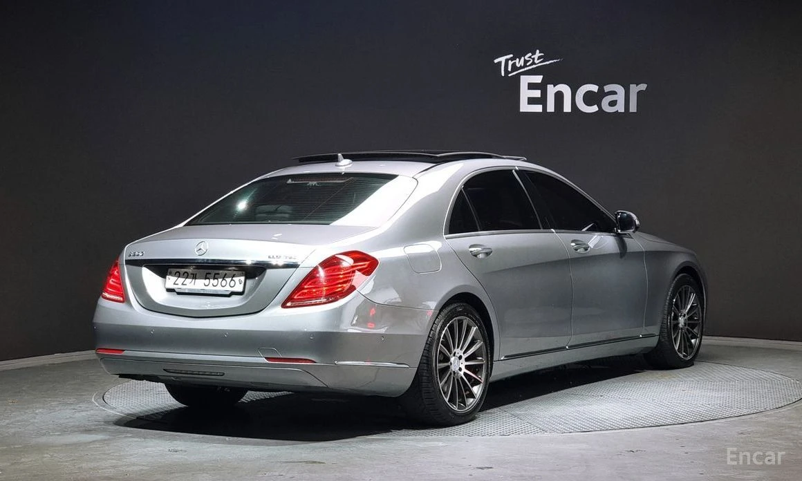 Mercedes-Benz S 350  - изображение 2