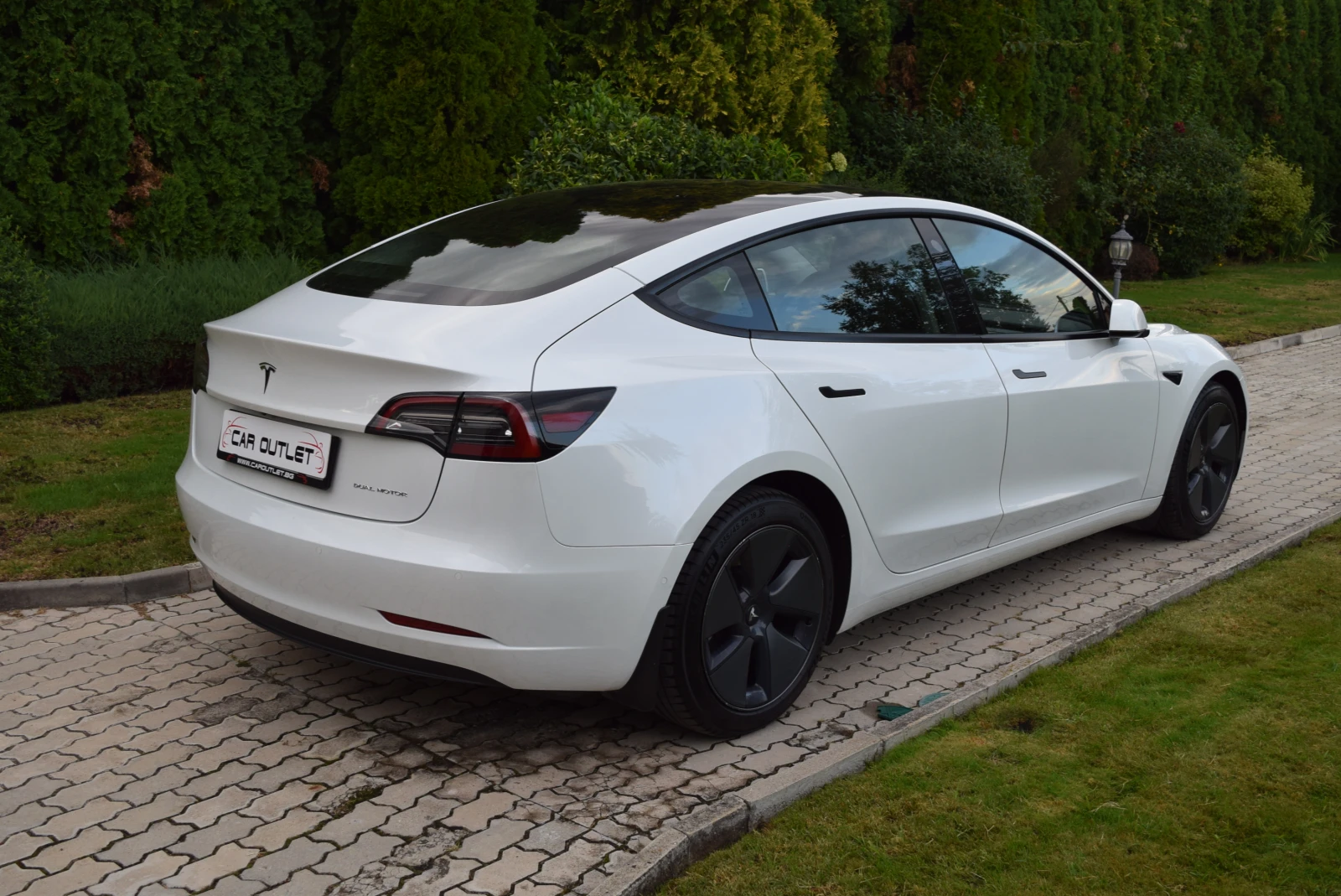 Tesla Model 3 Long Range  - изображение 4
