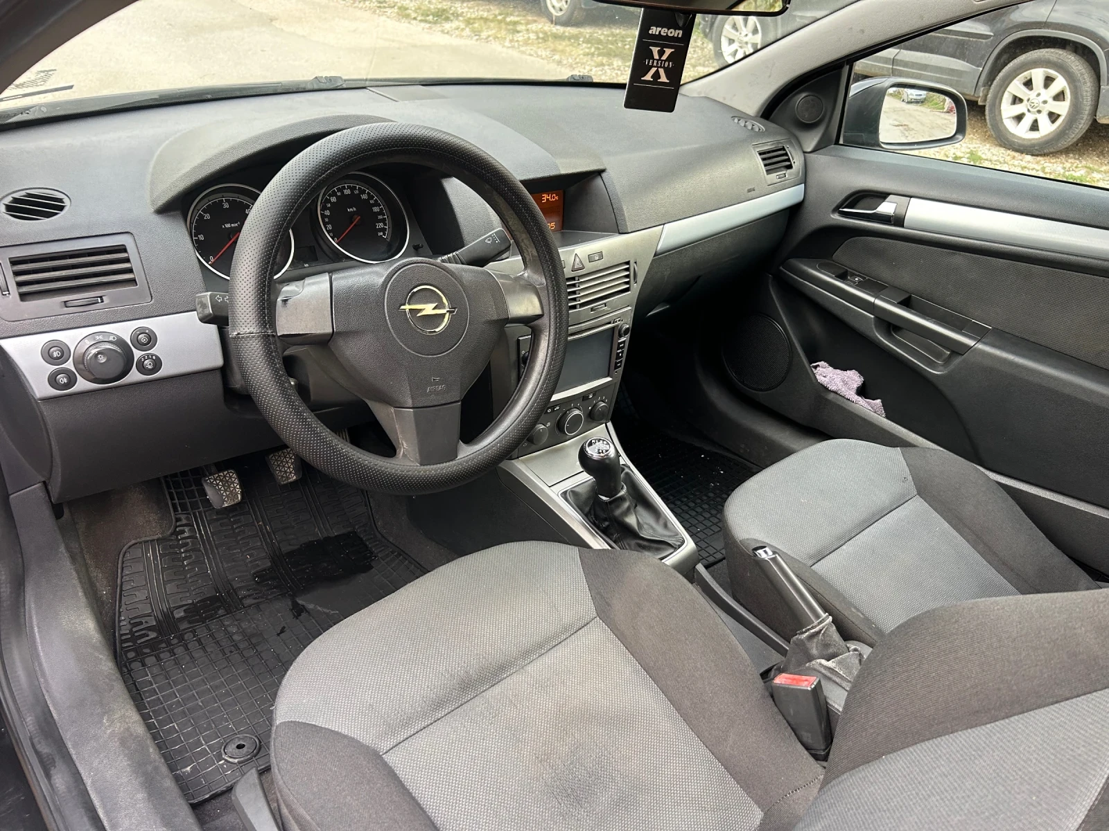 Opel Astra 1.3 GTC - изображение 9