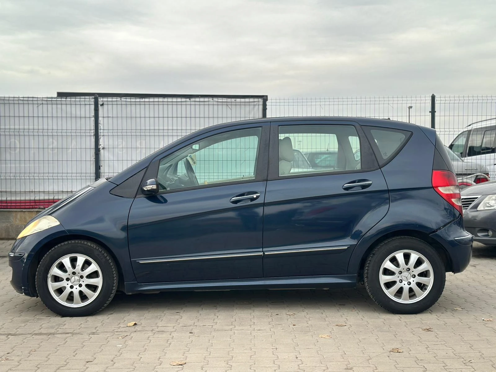 Mercedes-Benz A 180 / 2.0D / 109 HP / ELEGANCE / - изображение 2