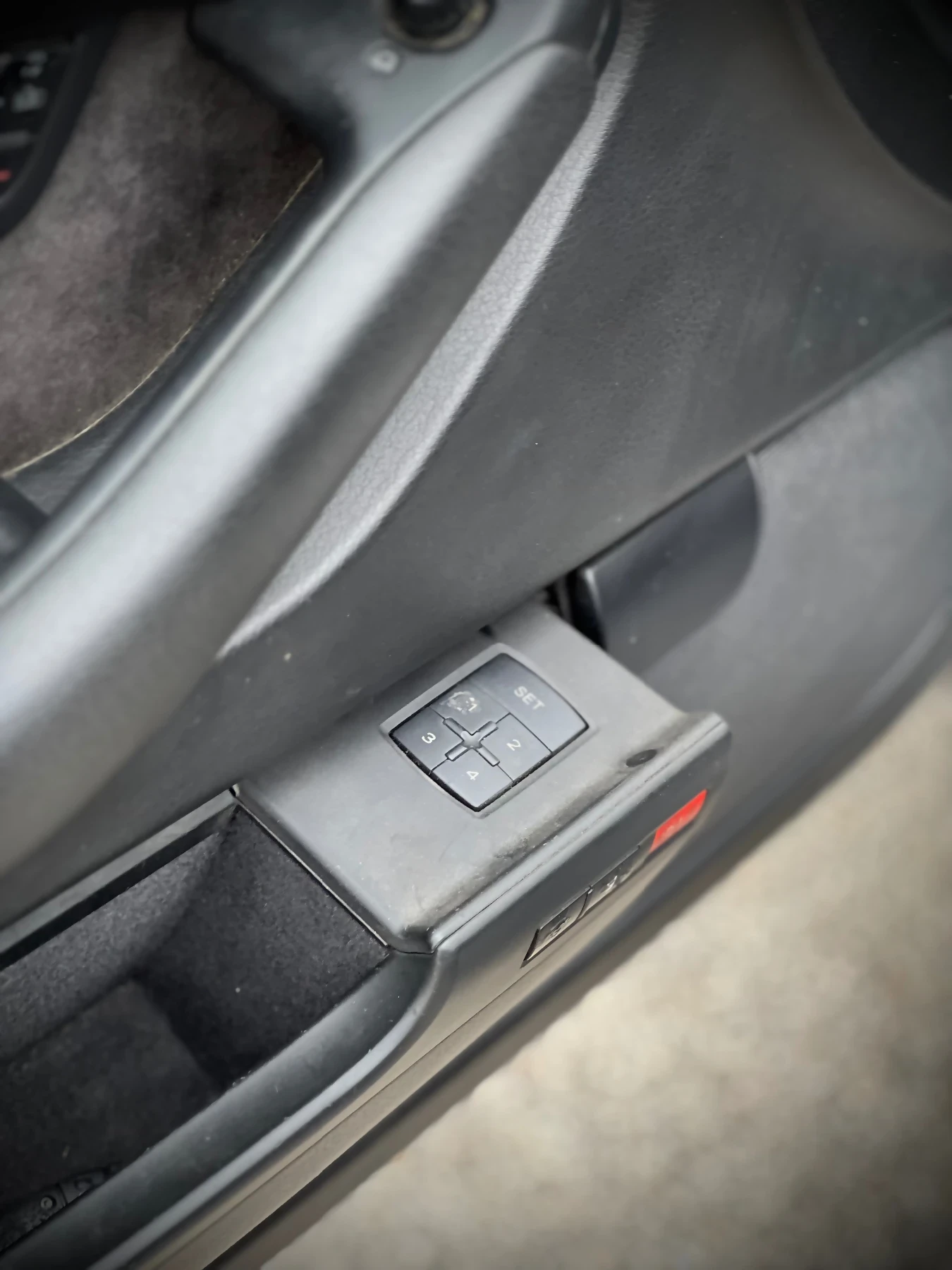 Audi A8 | Mobile.bg � ����������� 12