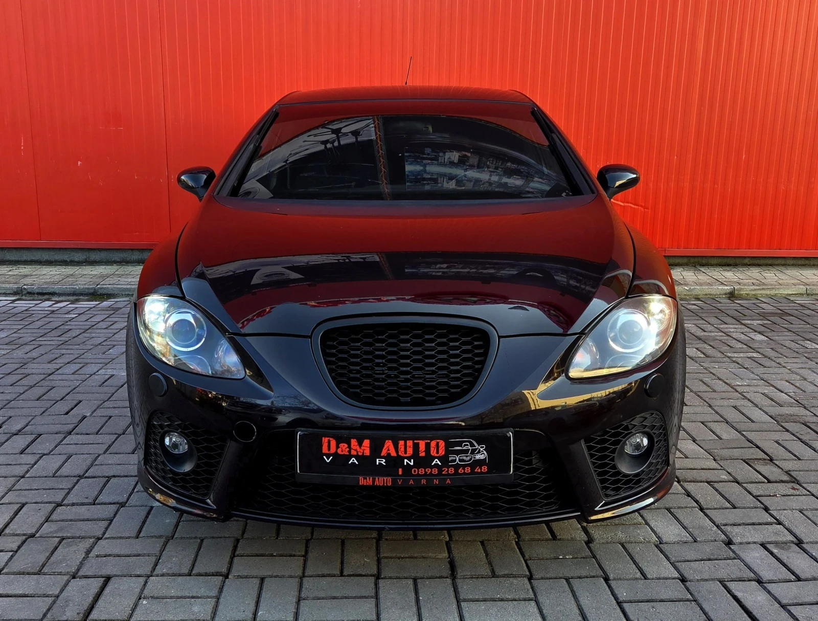 Seat Leon Cupra 2.0 TFSI 240k.c - изображение 2