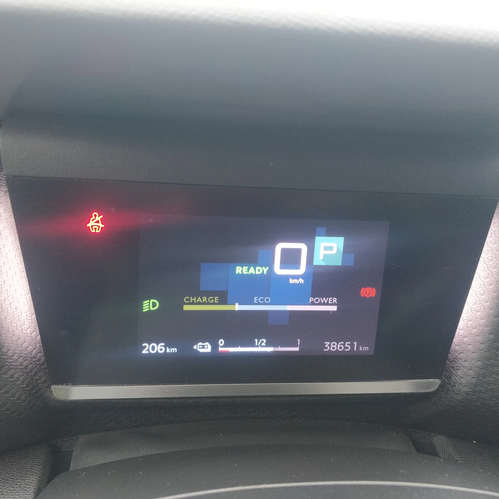 Citroen C4 SHINE/11kW AC Charger/Бързо DC зареждане до 100кВ, снимка 7 - Автомобили и джипове - 53917808