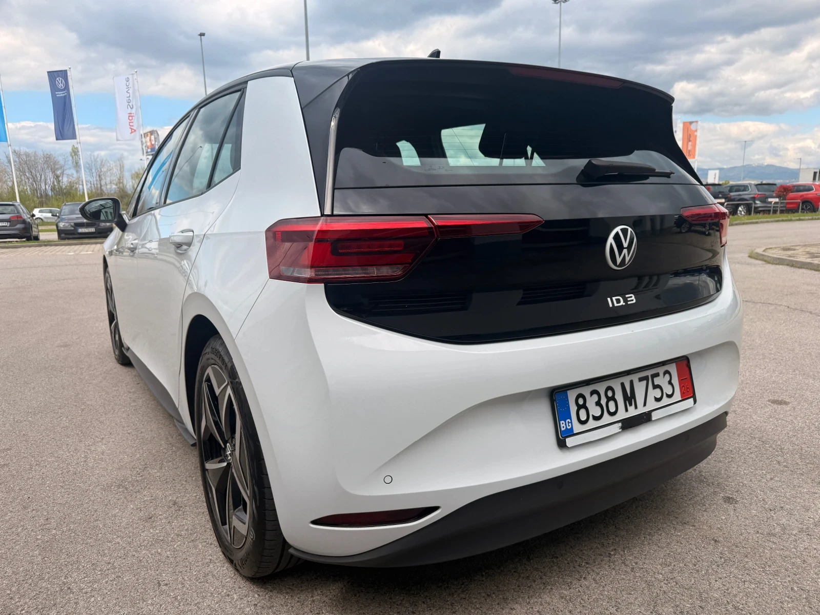 VW ID.3 PRO S   77kWh, снимка 5 - Автомобили и джипове - 54411786