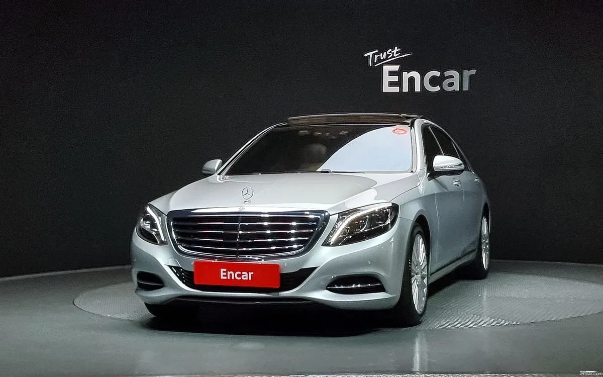 Mercedes-Benz S 350 4MATIC/HEAD UP/AMG LINE/PANORAMA/360CAM/EKPAHИ, снимка 3 - Автомобили и джипове - 55218533