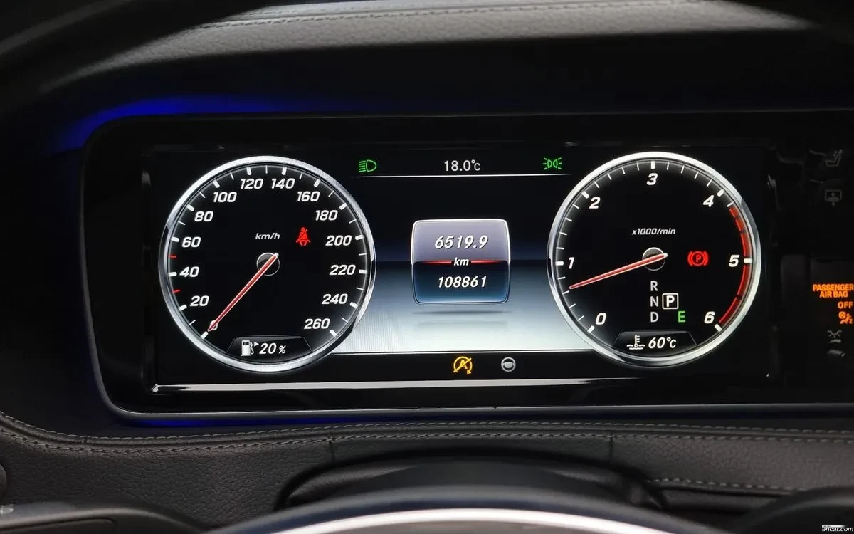 Mercedes-Benz S 350 4MATIC/HEAD UP/AMG LINE/PANORAMA/360CAM/EKPAHИ, снимка 7 - Автомобили и джипове - 55218533