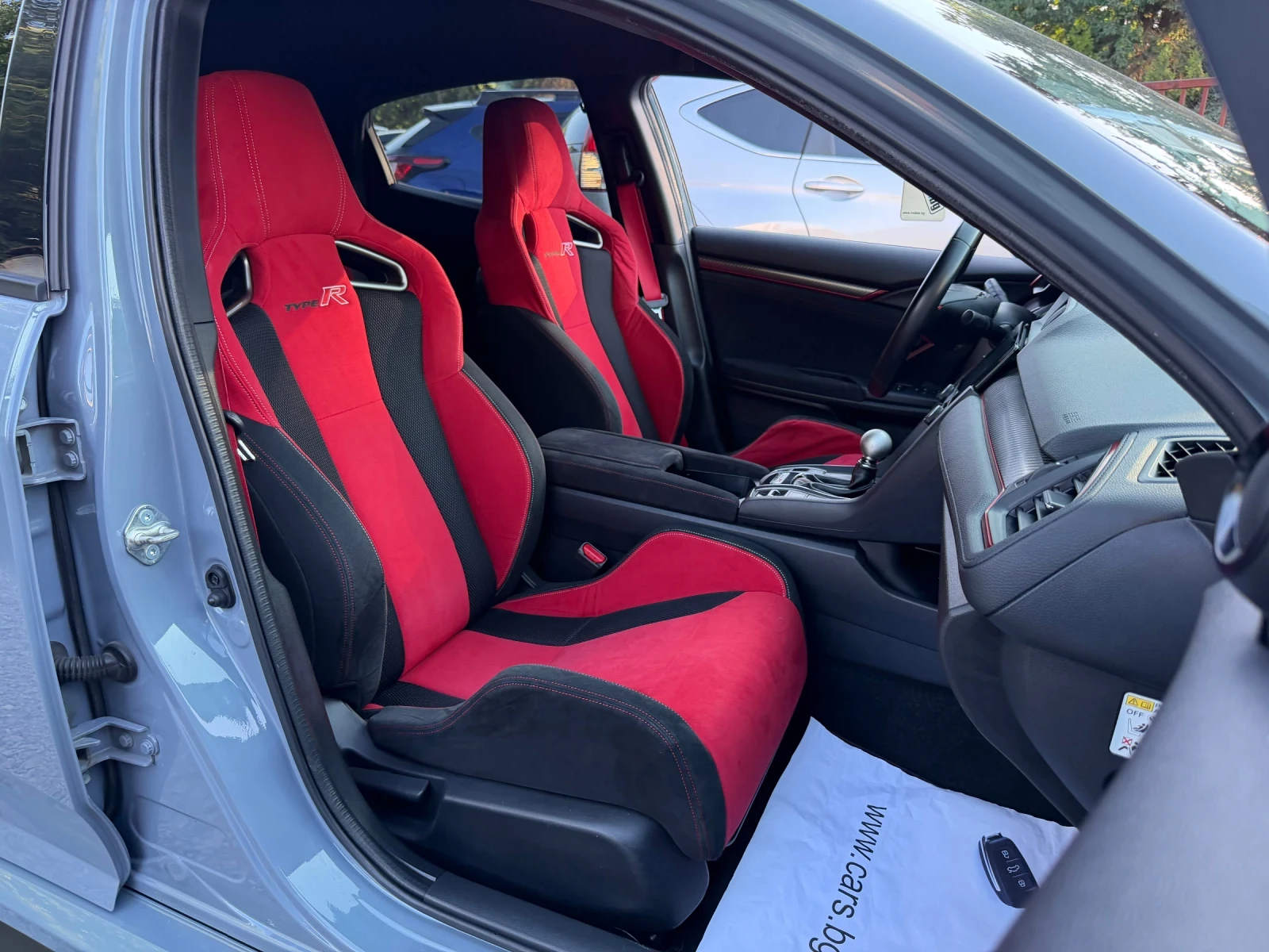 Honda Civic 2.0 320 �.�. Face | Mobile.bg � ����������� 12