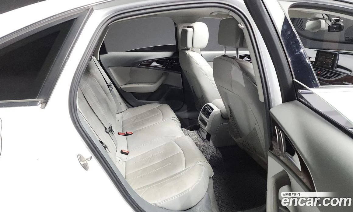 Audi A6 45 TDI Quattro C7, снимка 12 - Автомобили и джипове - 56122290