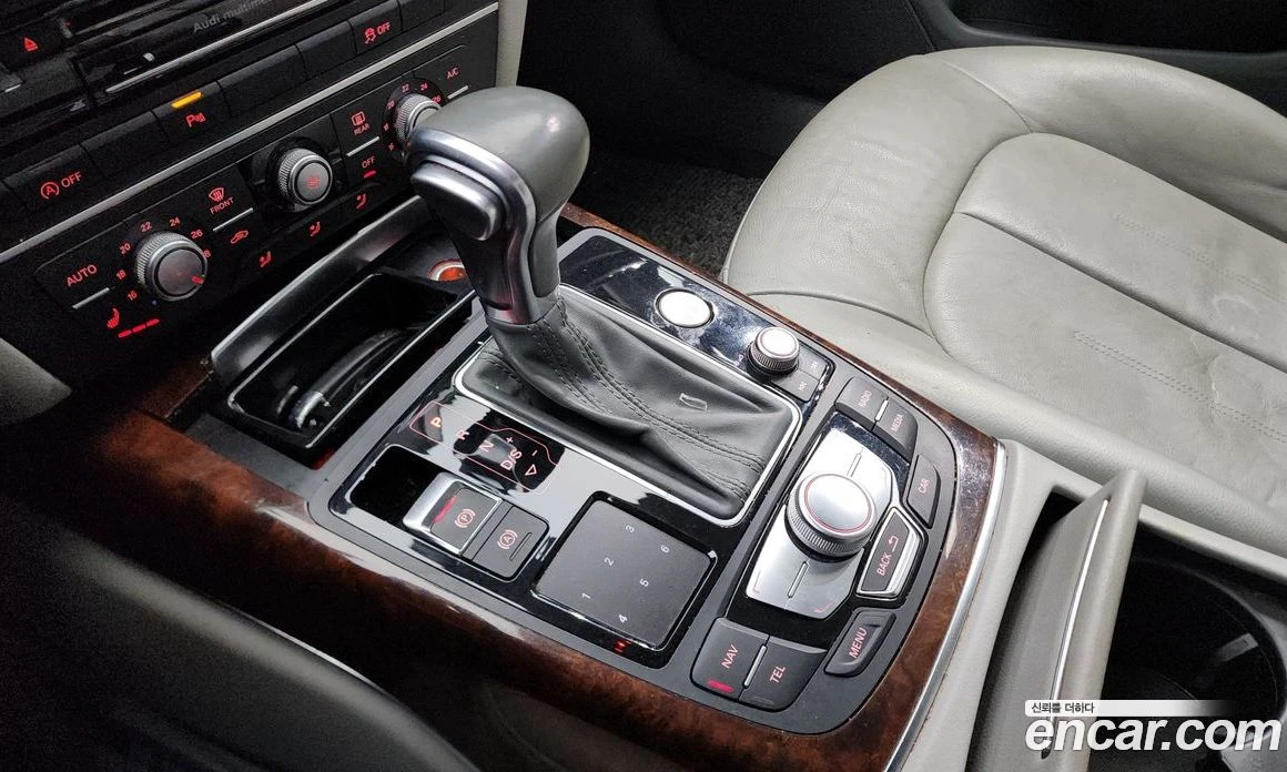 Audi A6 45 TDI Quattro C7, снимка 9 - Автомобили и джипове - 56122290