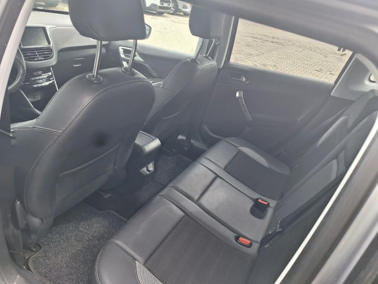 Peugeot 2008 1.6HDI ALLURE/������� ���� | Mobile.bg � ����������� 9