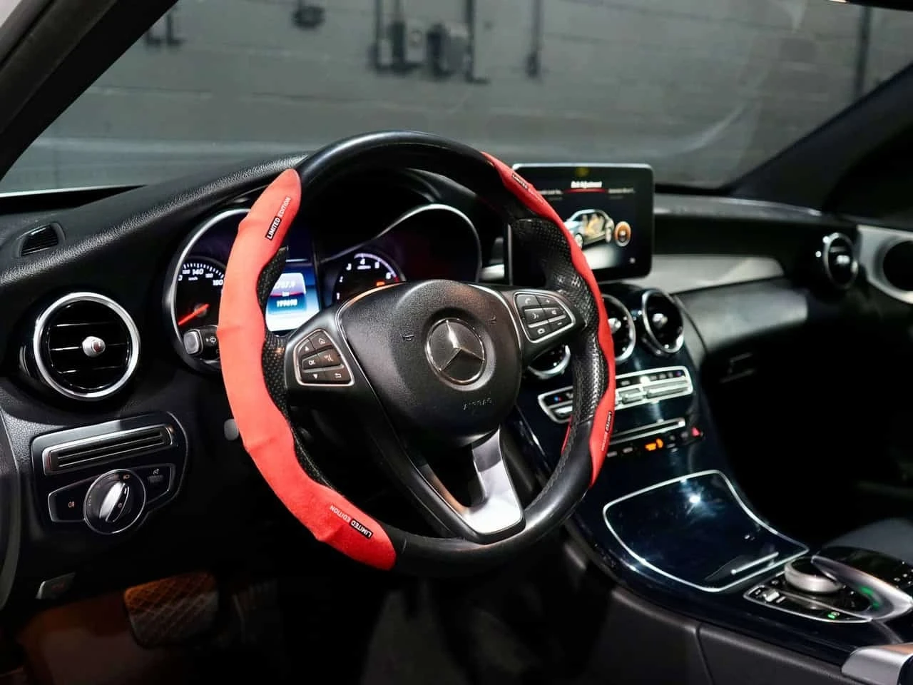 Mercedes-Benz C 300 * CARFAX * AMG ����� * �������� *  | Mobile.bg � ����������� 13