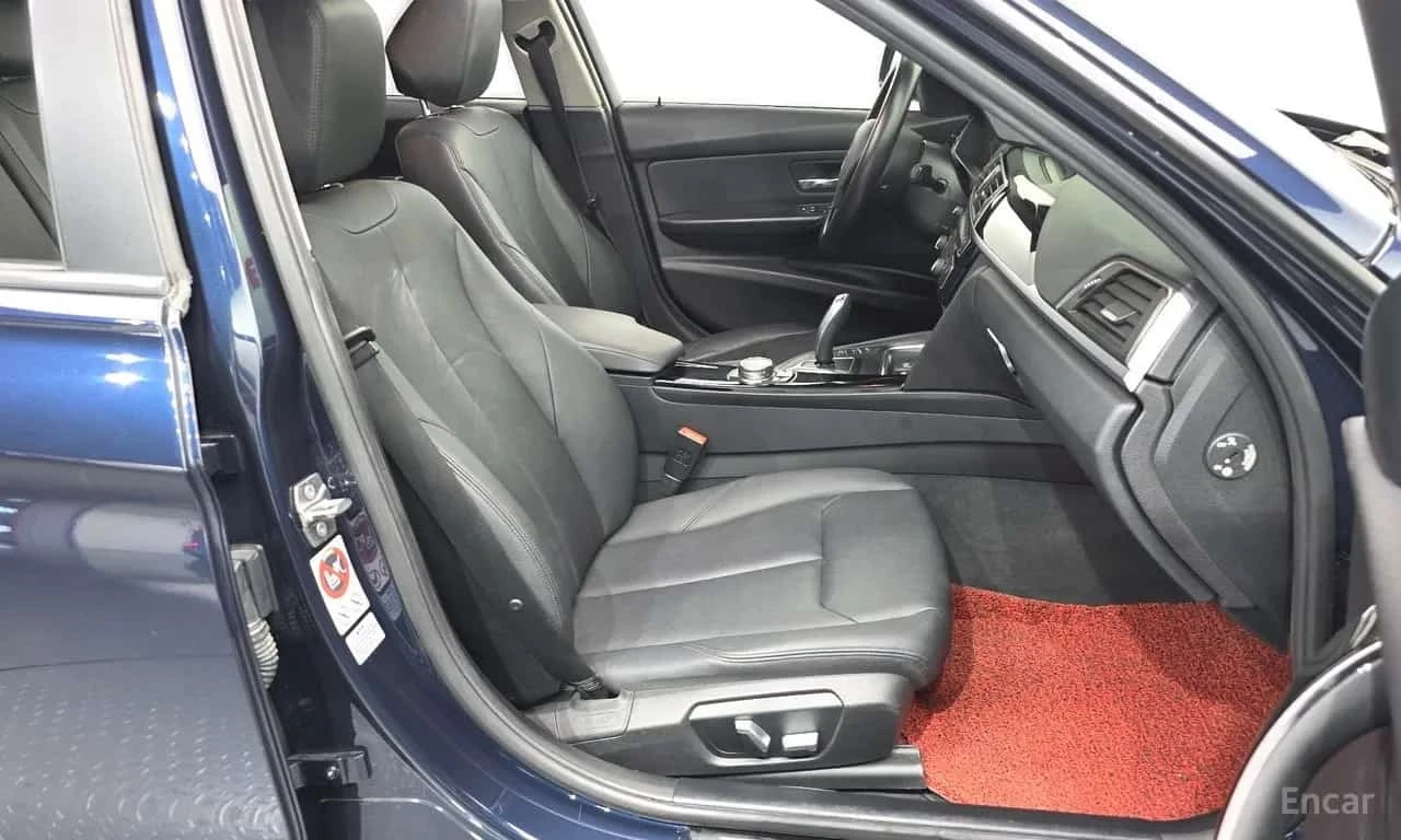 BMW 320 * 320d ED Edition * ЦЕНА ДО БГ, снимка 11 - Автомобили и джипове - 56739453