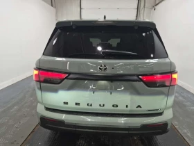 Toyota Sequoia 4WD  CARFAX, снимка 16
