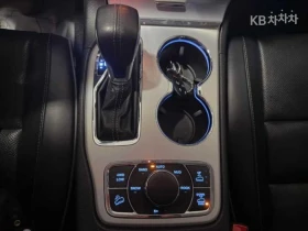 Jeep Grand cherokee 3.6 SUMMIT * КРАЙНА ЦЕНА* FULL, снимка 13