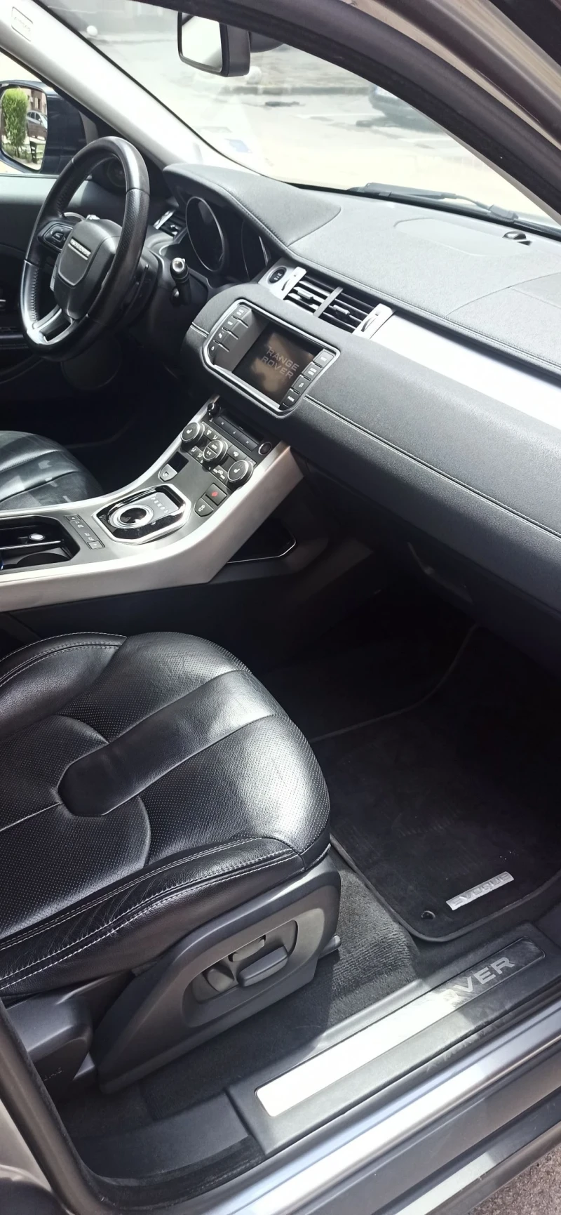 Land Rover Range Rover Evoque, снимка 10 - Автомобили и джипове - 49843566