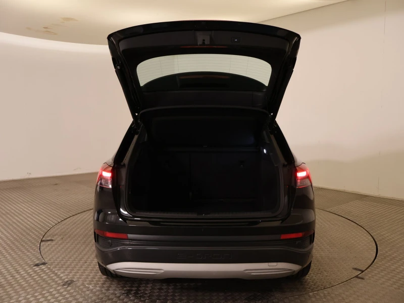Audi Q4 Audi Q4 E-tron 40 Advanced, снимка 5 - Автомобили и джипове - 52142114